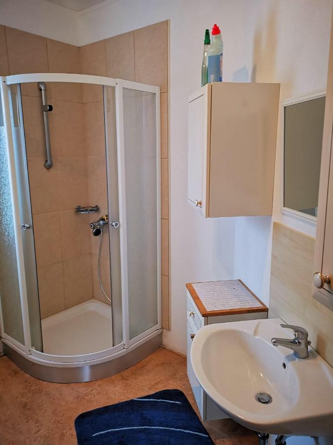 זול Gehlberger Landhaus Am Schneekopf / Ferienwohnung מראה חיצוני תמונה